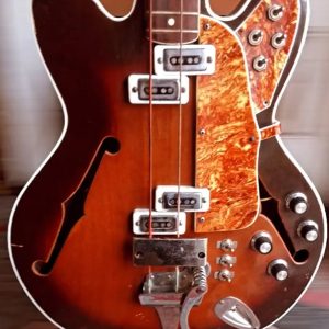 guitarras de culto_0000s_0003_Capa 60