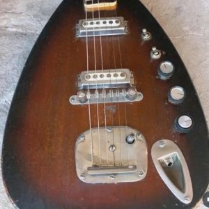 guitarras de culto_0000s_0042_Capa 21