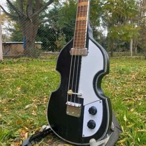 guitarras de culto_0000s_0044_Capa 19